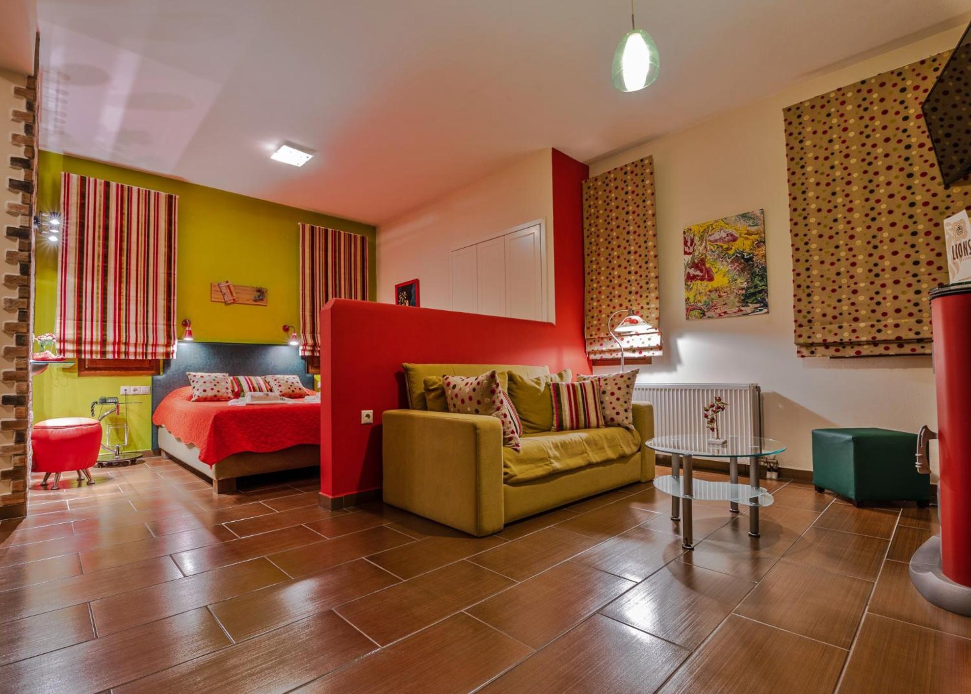 Aparthotel Lions Nine Mourésion Habitación foto